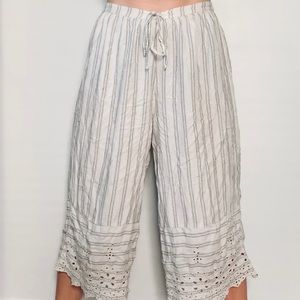 American Eagle Soft Cropped Pants